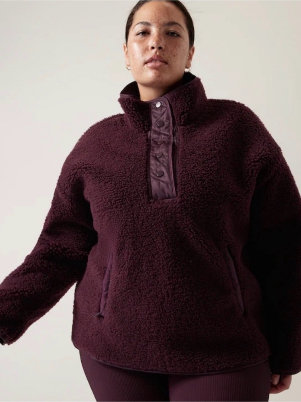 Athleta Cozy Sherpa Snap Sweatshirt in Spiced Cabernet.
Bin: Hanging Rack